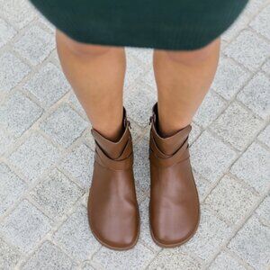 SHAPEN barefoot ankle boots